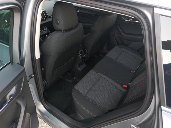 ŠKODA KAROQ 1.6 TDI STYLE